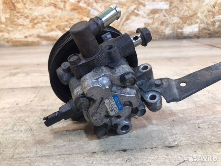 Насос гидроусилителя Mazda Mpv 2.3 2003