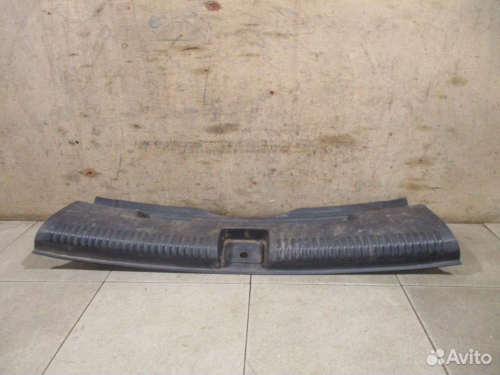 Обшивка багажника VW Jetta 6 (1B)