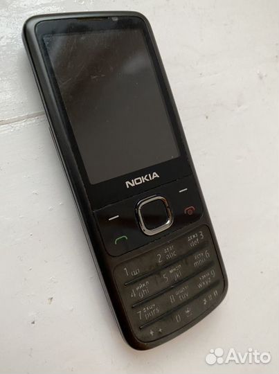 Телефон Nokia 6700
