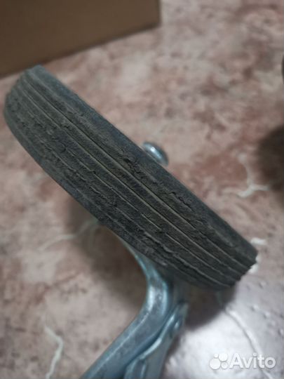 Дополнительные колеса для детского велосипеда