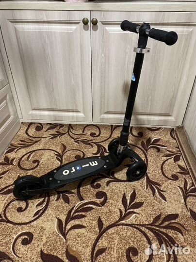 Самокат Micro Kickboard Compact