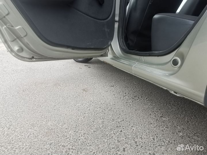 Renault Logan 1.4 МТ, 2011, 115 000 км