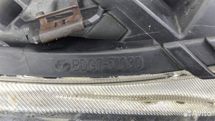 BDG751030 Фара правая Mazda 3