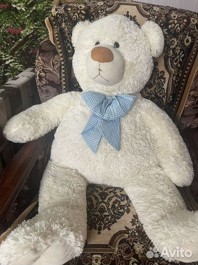 Плюшевый медведь