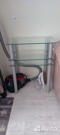Стеклянная тумба