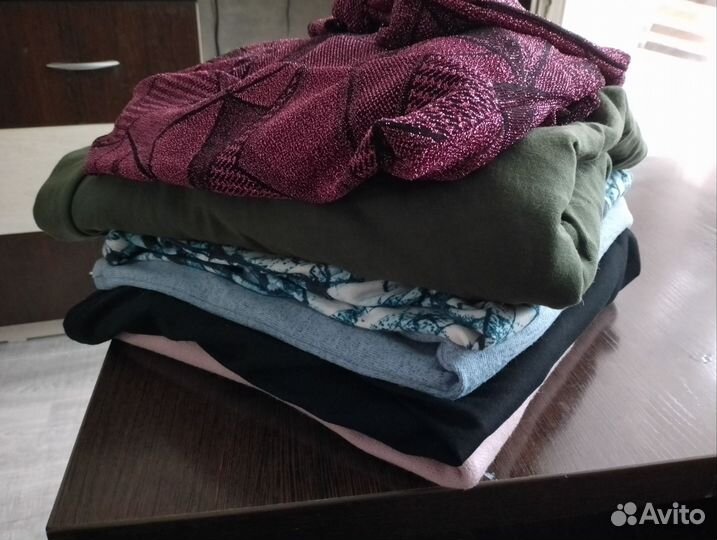 Пакет женских вещей 52размер