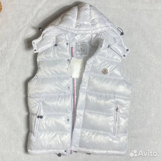 Жилетка Moncler