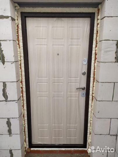 Дверь входная
