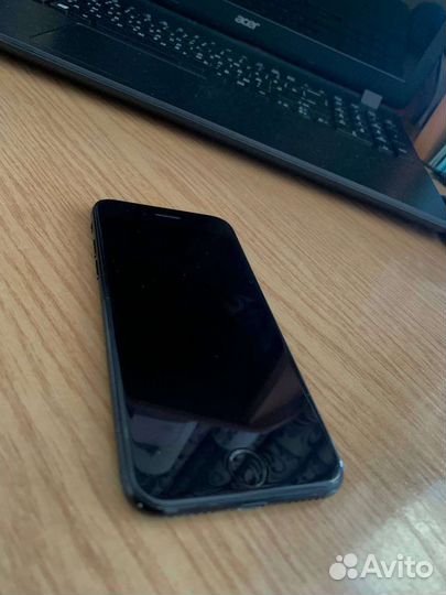 Телефон iPhone 7 32gb
