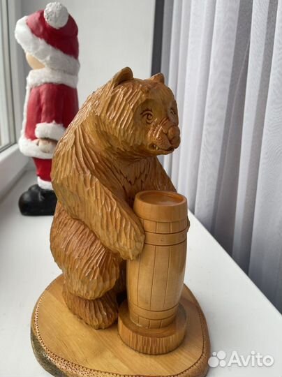Медведь деревянный
