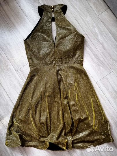 Вечернее платье