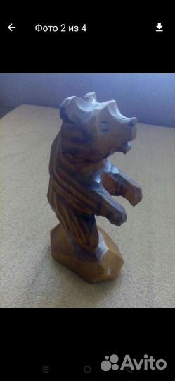 Медведь из дерева