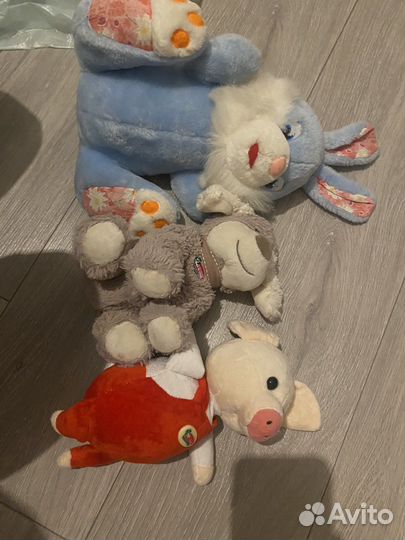 Одежда, блузка, игрушки бесплатно