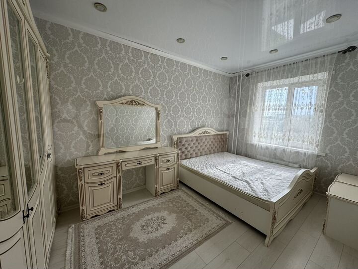 2-к. квартира, 57 м², 5/12 эт.