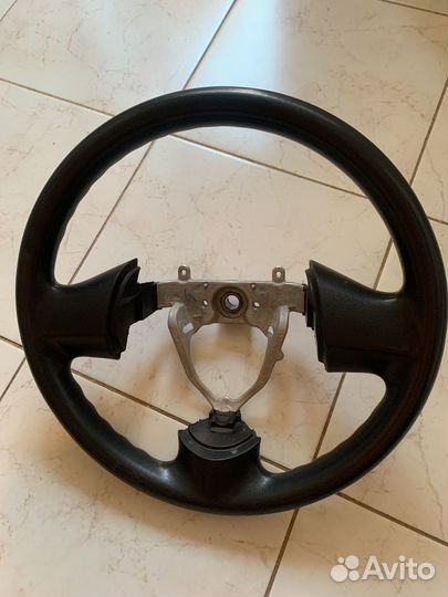 Руль на mitsubishi lancer 10