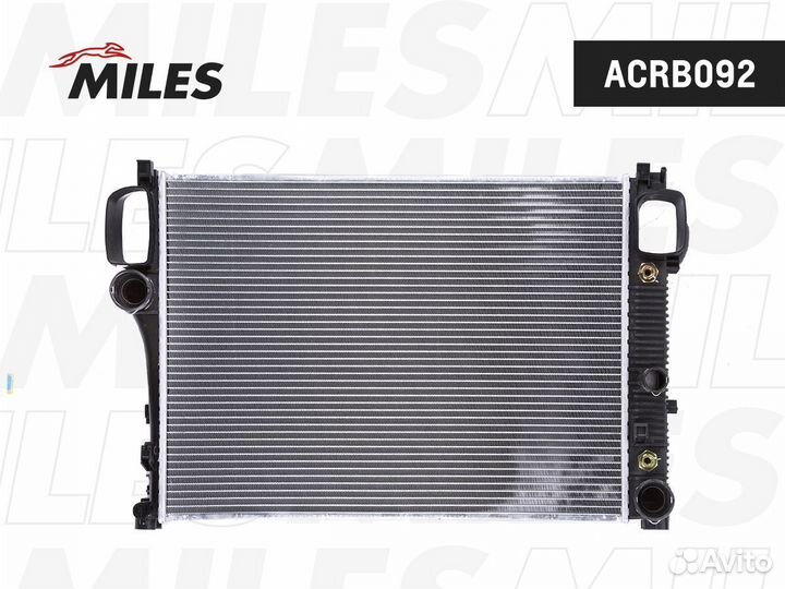 Радиатор miles acrb092 MB W221 3.5-6.0/3.2-4.2D 05