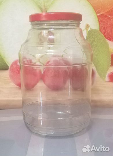 Банки разные