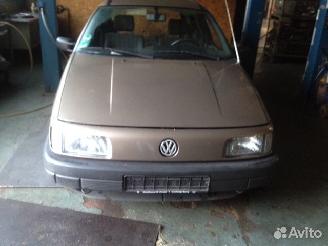 Разбор на запчасти Volkswagen Passat 3 1988-1993