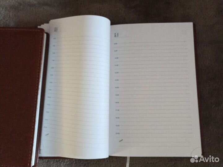 Блокноты ежедневники