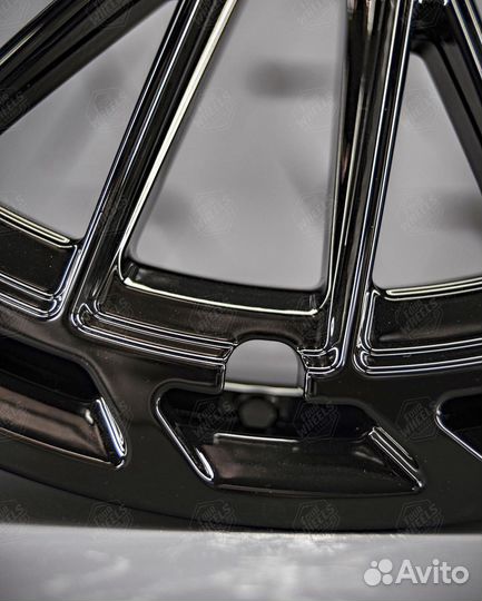 Кованые диски Audi Q7 R23