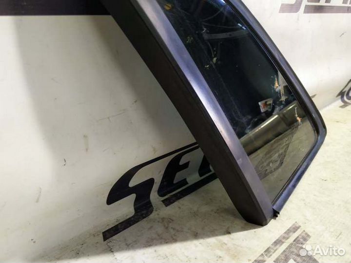 Форточка двери задняя левая Audi A3 8V 1.8 cjsb