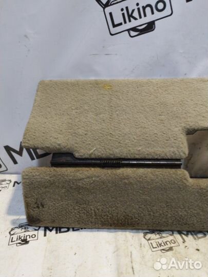 Пол багажника Chevrolet Tahoe GMT840