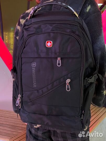 Рюкзак Swissgear новый чёрный