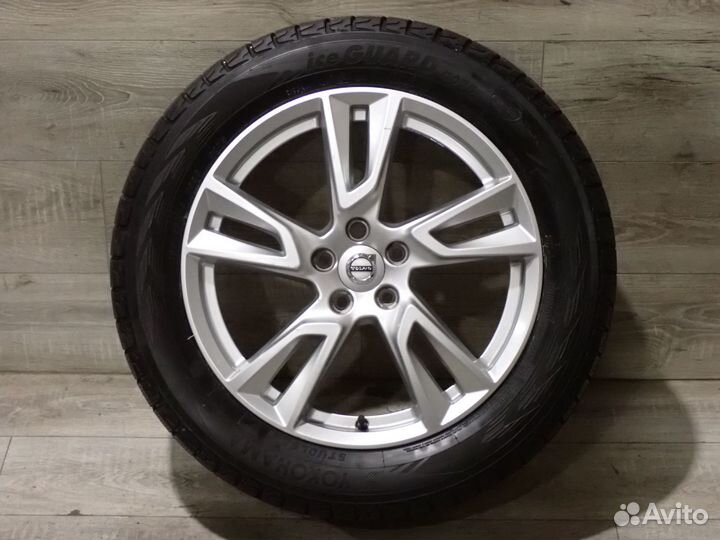 Комплект оригинальных колес R18 Volvo V90
