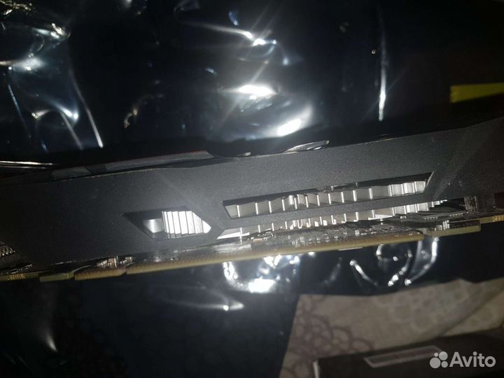 Видеокарта Radeon RX 560 4gb