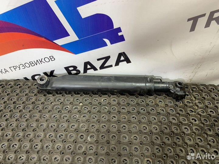 Цилиндр подъема кабины Renault T