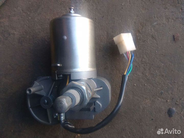 Моторчик стеклоочистителя лаз, лиаз,тролл 24В лиаз