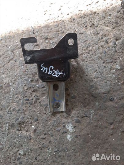 LADA largus подушка двигателя