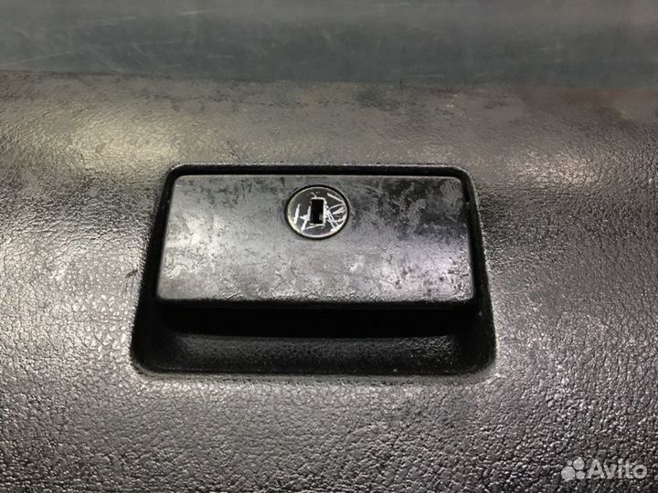 Бардачок Volkswagen Bora 1997-2005 седан 1.6 AEH