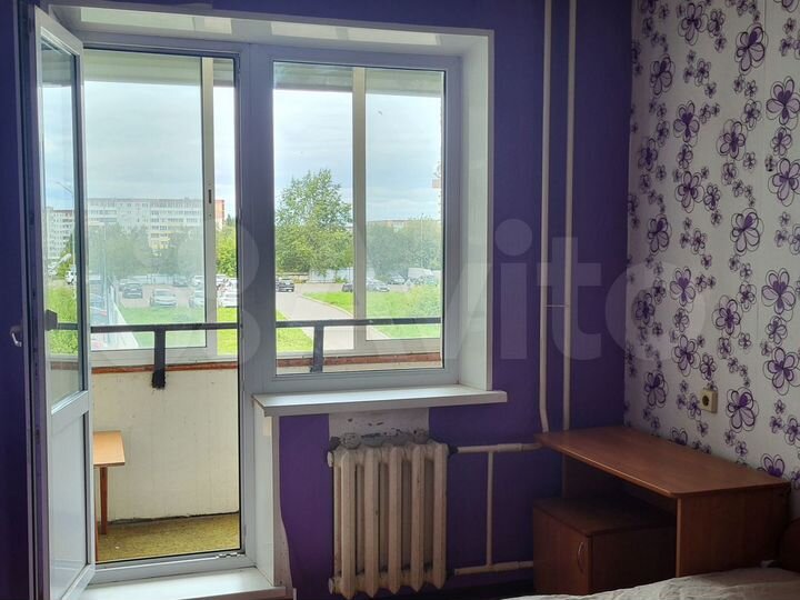 2-к. квартира, 51 м², 3/10 эт.