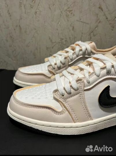 Nike Air Jordan 1 Low Оригинал