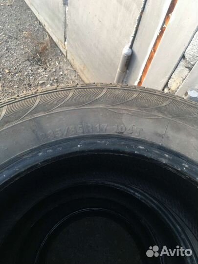 Kumho Solus KL21 235/65 R17