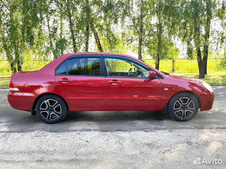 Mitsubishi Lancer 2.0 МТ, 2005, 170 000 км