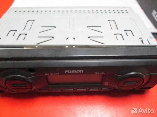 Автомагнитола Fusion FUS1000U