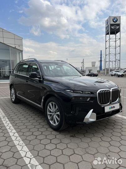 BMW X7 3.0 AT, 2022, 63 км
