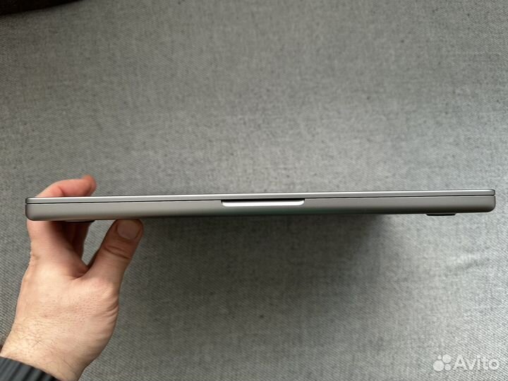 Macbook pro14 m1 pro 32 512