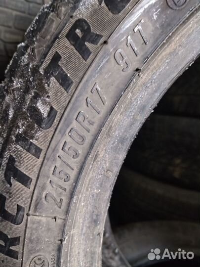 Maxxis Arctic Trekker SP03 215/50 R17