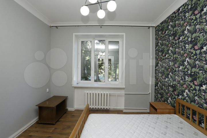 2-к. квартира, 55 м², 2/5 эт.