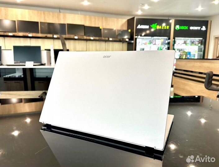 Ноутбук Acer 15.6 IPS/intel/DDR5 - 8Gb/SSD - 512Gb
