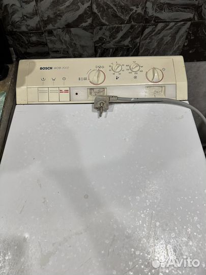 Стиральная машина с вертикальной загрузкой