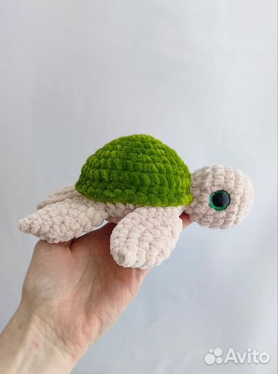 Вязаная игрушка -черепашка, длина 19 см