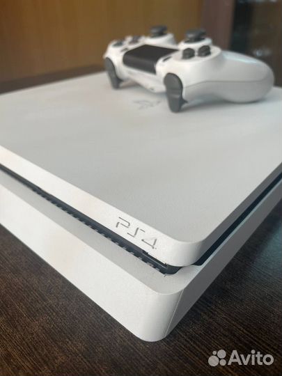 PlayStation 4 Slim 500GB Белая + 44 игры PS4 PS