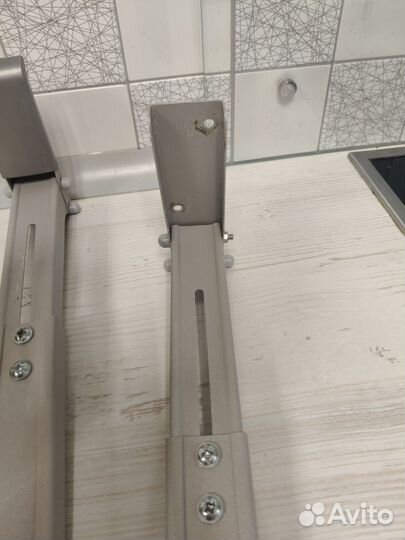 Кронштейн для микроволновки