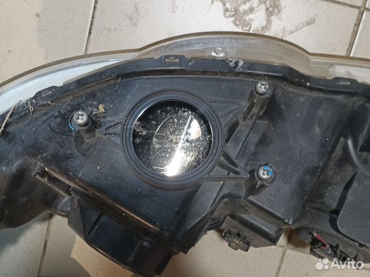 Фара ксеноновая Honda Odyssey RA6