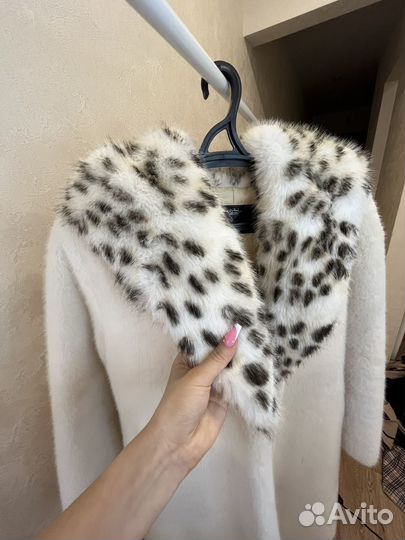 Шуба из эко меха под норку белая