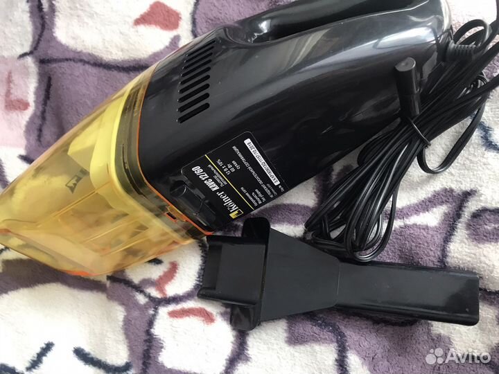 Автомобильный пылесос